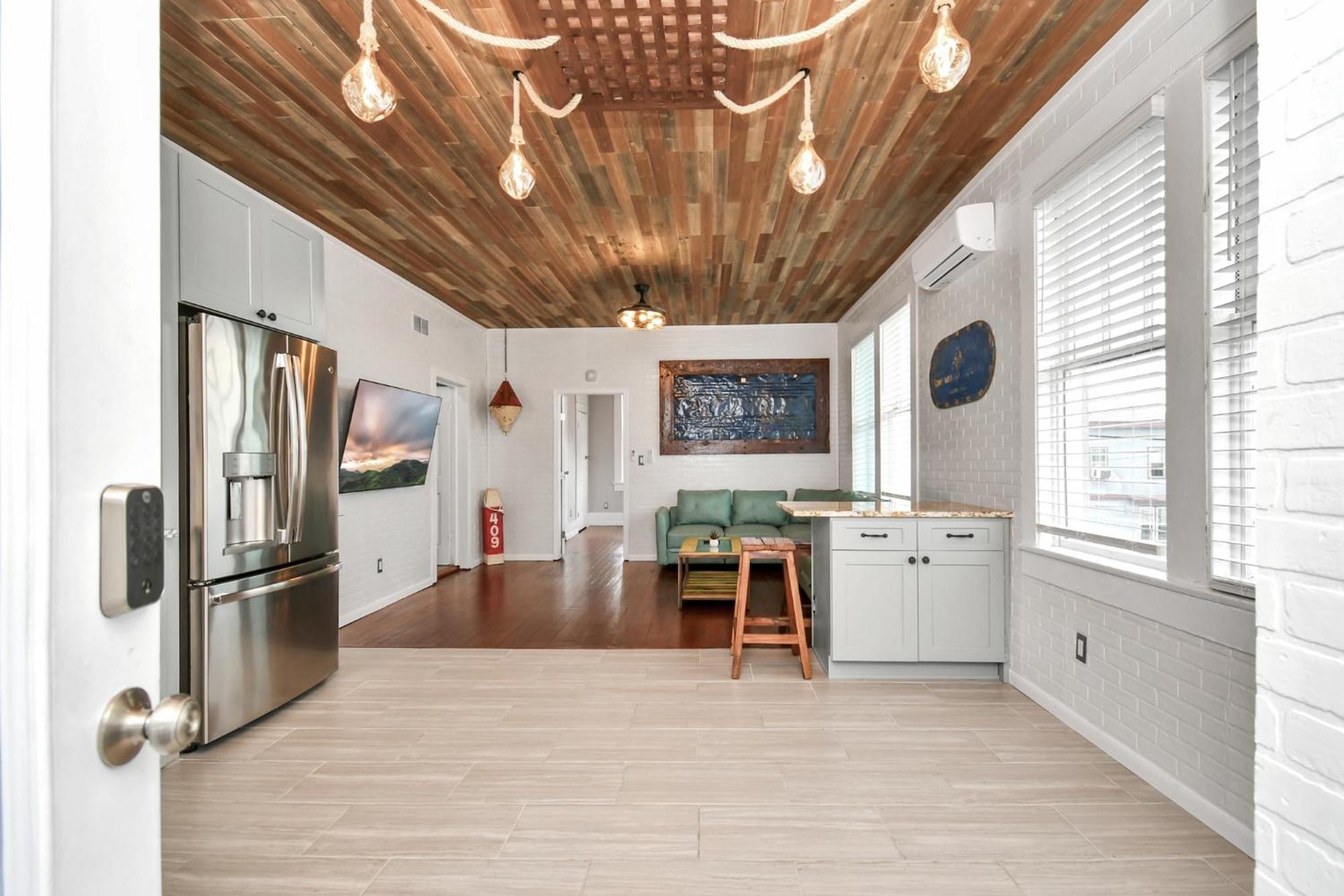 Apartmán Nautical Loft With Outdoor Kitchen & Beach Access Galveston Exteriér fotografie